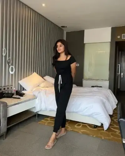 Call Girls Worli Cash On Delivery